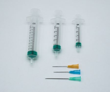 Picture for category Needles & Syringes